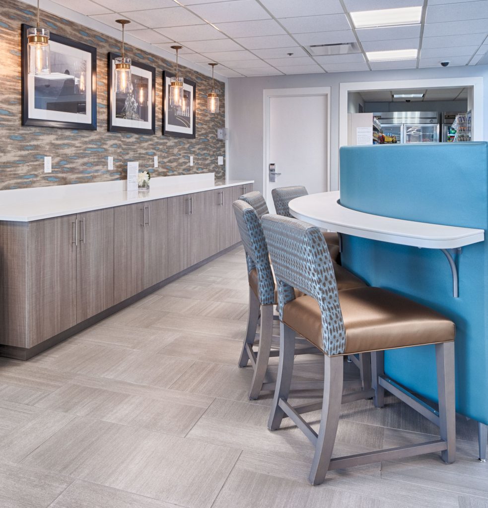 Hotel convivence area with seats